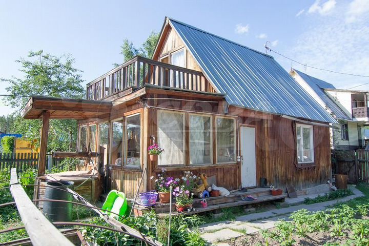 Дача 50 м² на участке 6 сот.