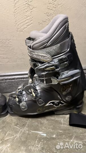 Горнолыжные ботинки nordica