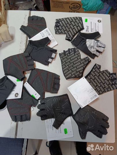 Перчатки без пальцев