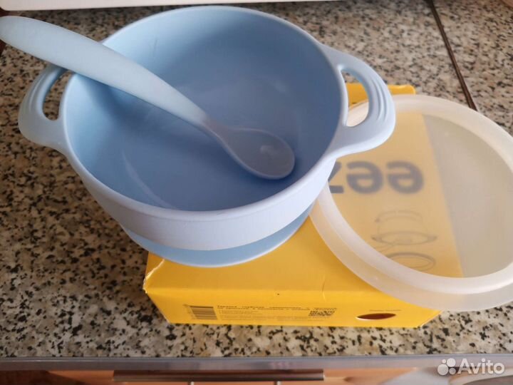 Тарелка силиконовая на присоске для малыша