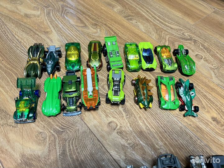 Оригинальные металлические машинки hotwheels