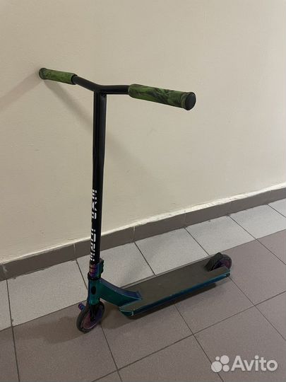 Трюковой самокат explore