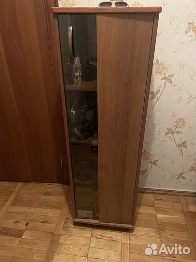 Тумбочка