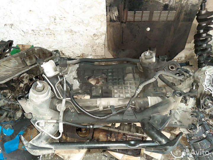 Подрамник бмв х5 е53