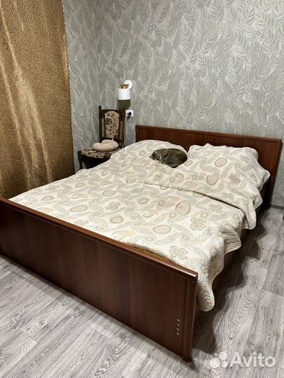 Спальный гарнитур бу