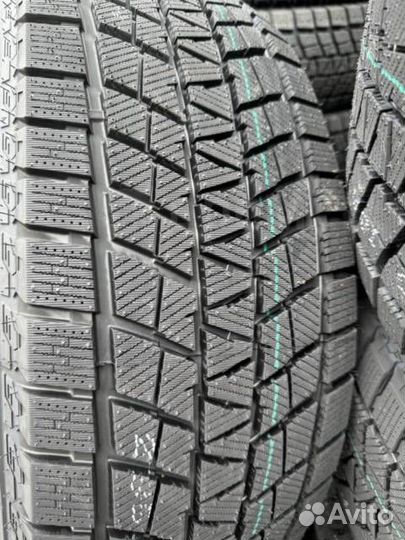 Kapsen IceMax RW501 235/55 R19 105H