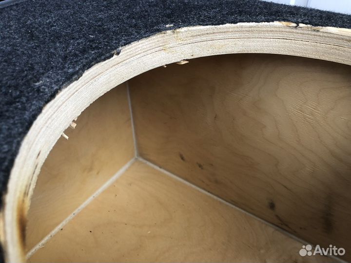 Короб для сабвуфера 12 с щелевым фи