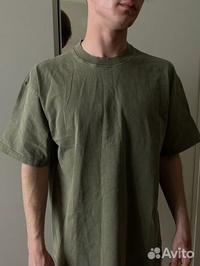 Футболка по типу Uniqlo