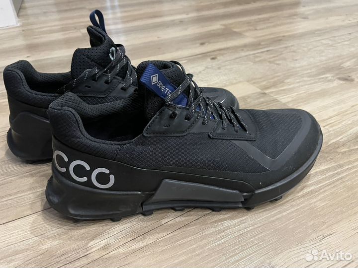 Кросовки ecco