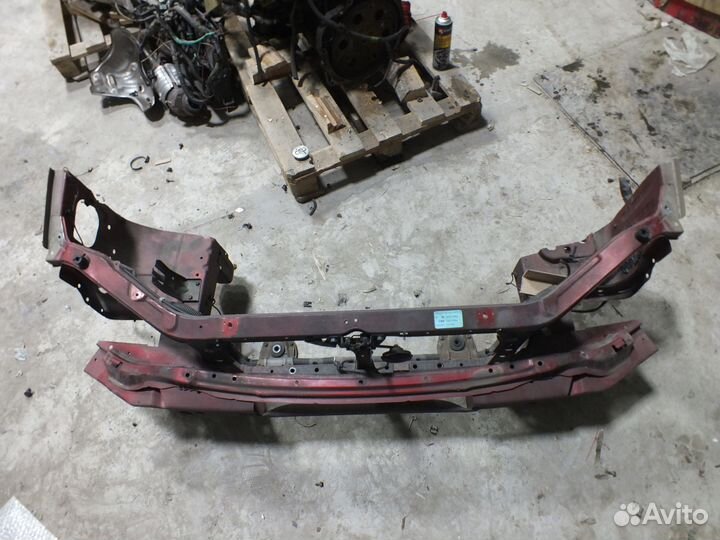 Передняя планка телевизор impreza GG 1модель