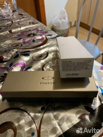 Шариковая ручка parker