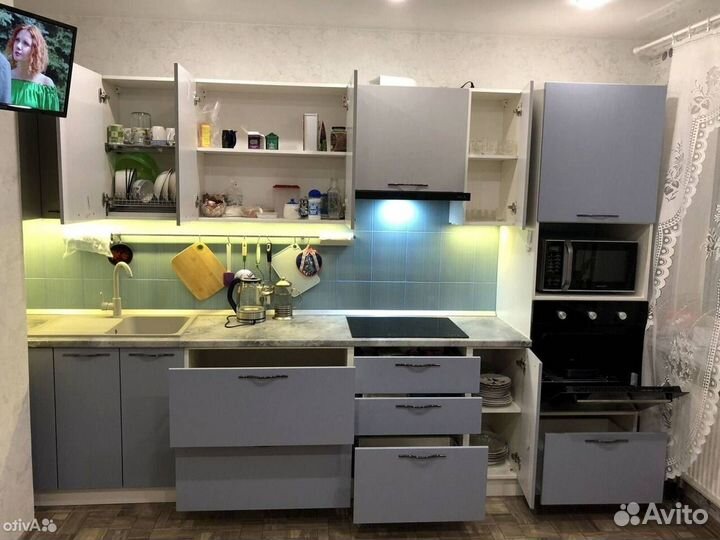 Кухонный гарнитур 