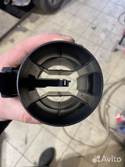 Датчик массового расхода воздуха VAG 04l 906 461b