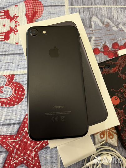 iPhone 7, 32 ГБ