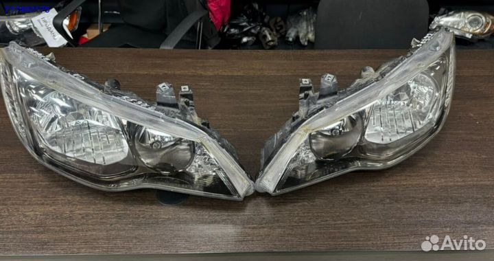 Фары Honda Civic 4D рестайлинг ксенон