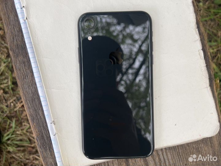 iPhone xr на запчасти