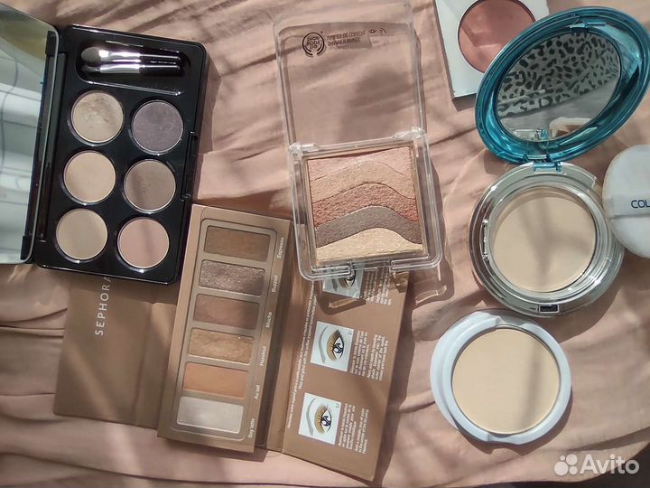 Тени, пудра, румяна, бронзер