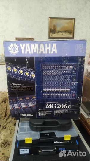 Микшерный пульт Yamaha MG206C