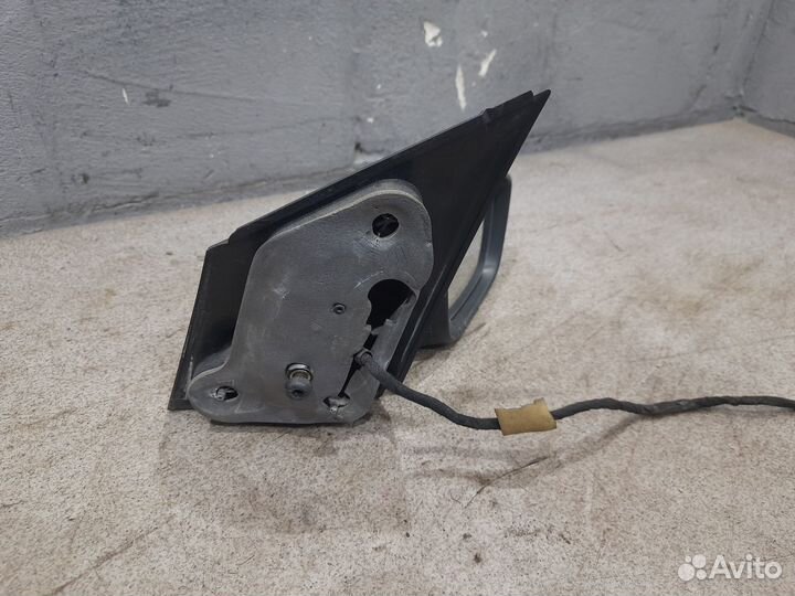 Правое зеркало для Volkswagen Polo Sedan V