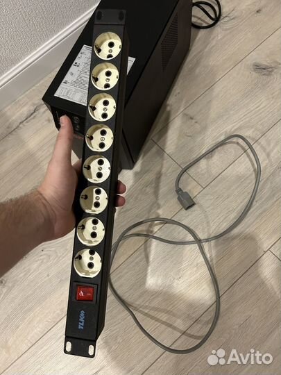 Ибп бесперебойник apc smart ups 1500