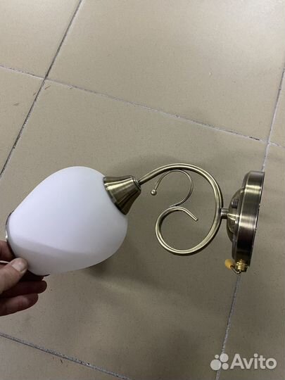 Светильник настенный