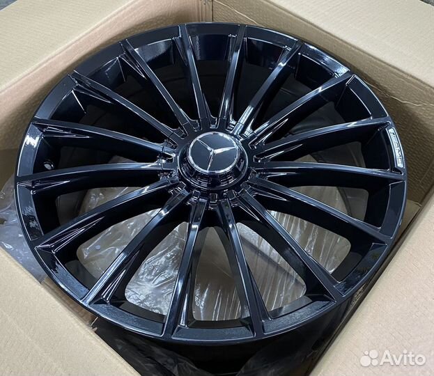 Новые диски R19 Mercedes Разношироее Glos Black