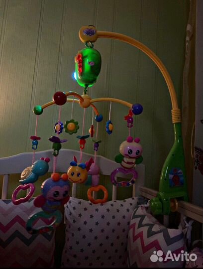 Мобиль на кроватку с проектором