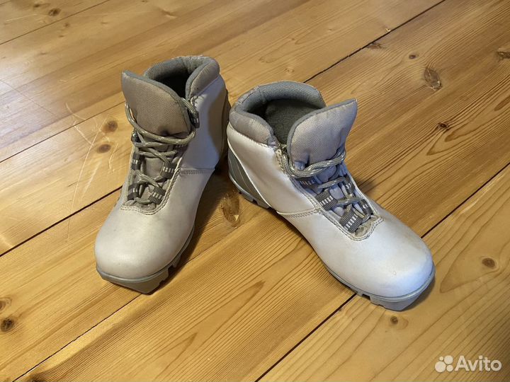 Лыжные ботинки atemi