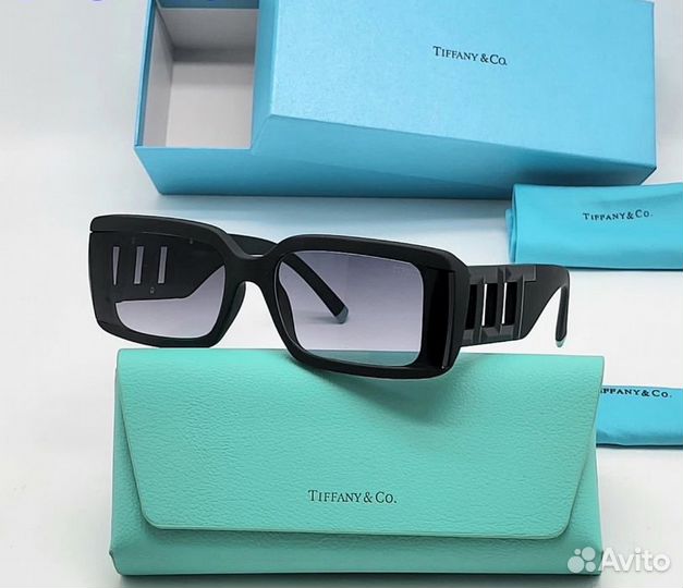Солнцезащитные очки Tiffany & Co. женские