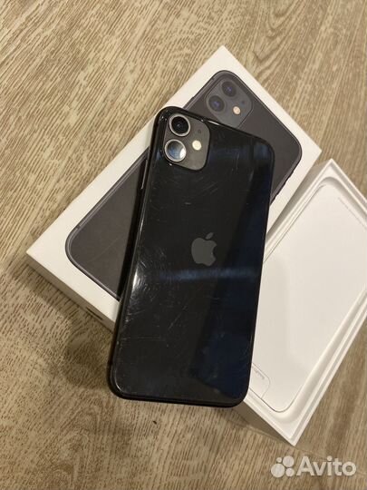 iPhone 11, 64 ГБ