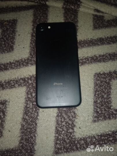 iPhone 7, 32 ГБ