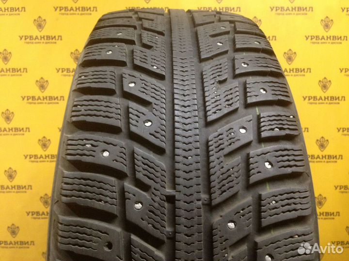 Kumho I'Zen KW22 205/55 R16