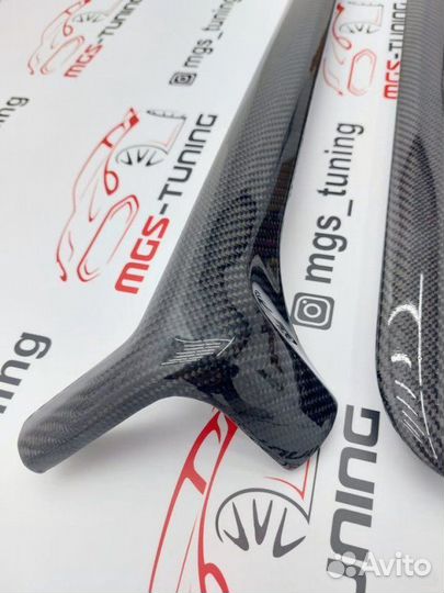 Карбоновые накладки на стойки G-class w463 карбон