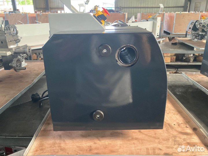 Токарный станок WM210V400 по металлу настольный