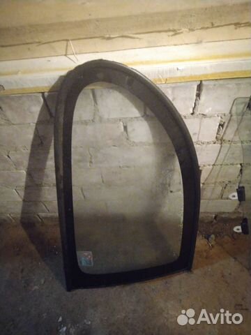 Стекло заднее боковое Тойота Королла хэтчбэк