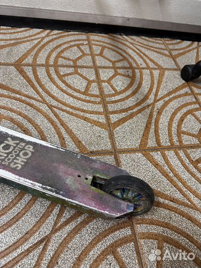 Трюковой самокат