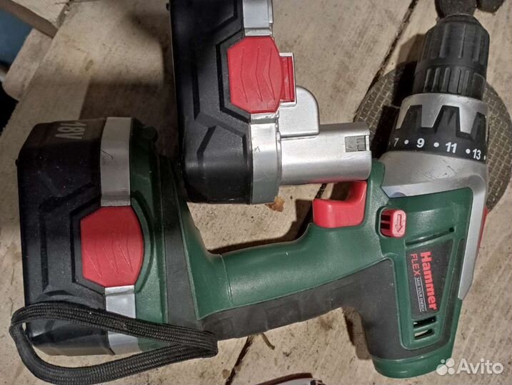 Шуруповерт Hammer