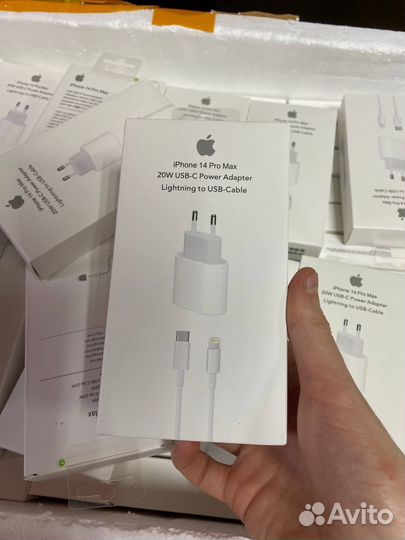 Зарядное устройство для iPhone