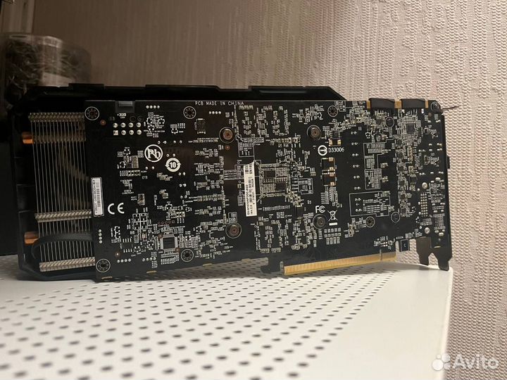 Видеокарта GTX 1070 Gigabyte