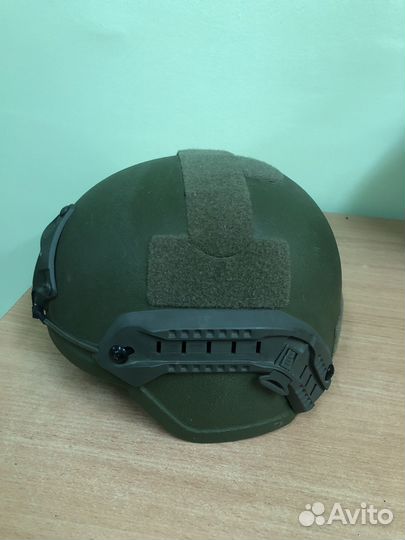 Военный шлем тактический