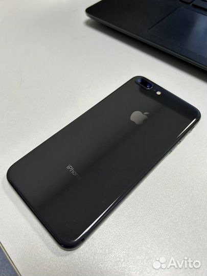 iPhone 8 Plus, 256 ГБ