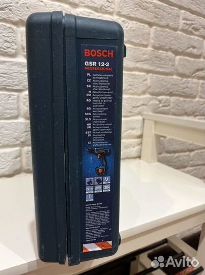 Шуруповёрт bosch GSR 12V, оригинал