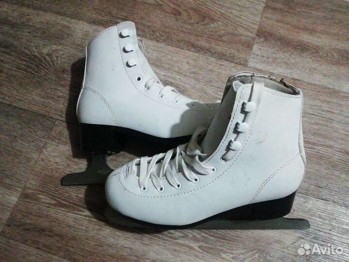 Коньки фигурные