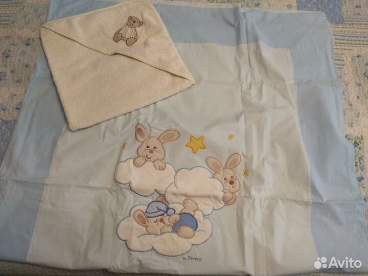 Комплект в детскую кроватку feretti