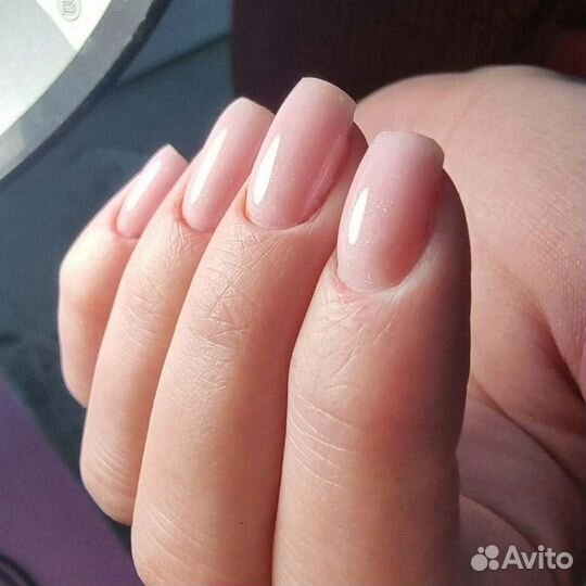 Мастер маникюра и педикюра