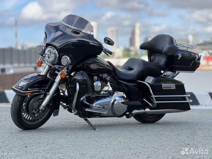 Harley-Davidson Electra Glide Classic flhtc