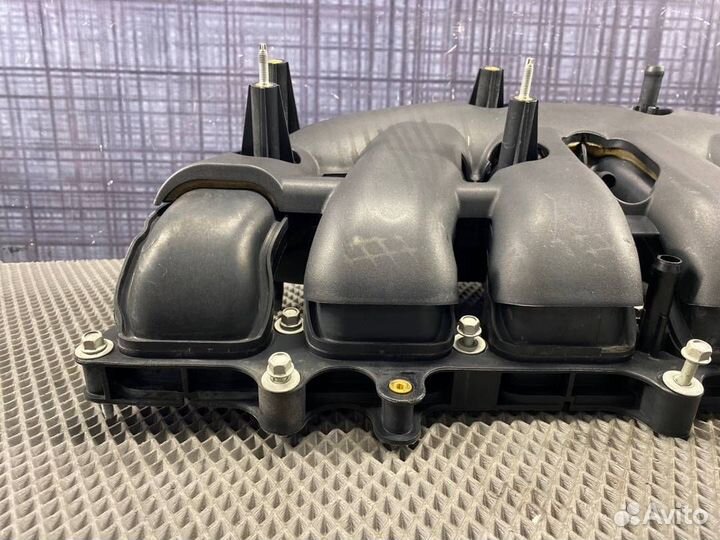 Коллектор впускной Chevrolet Trailblazer GMT360