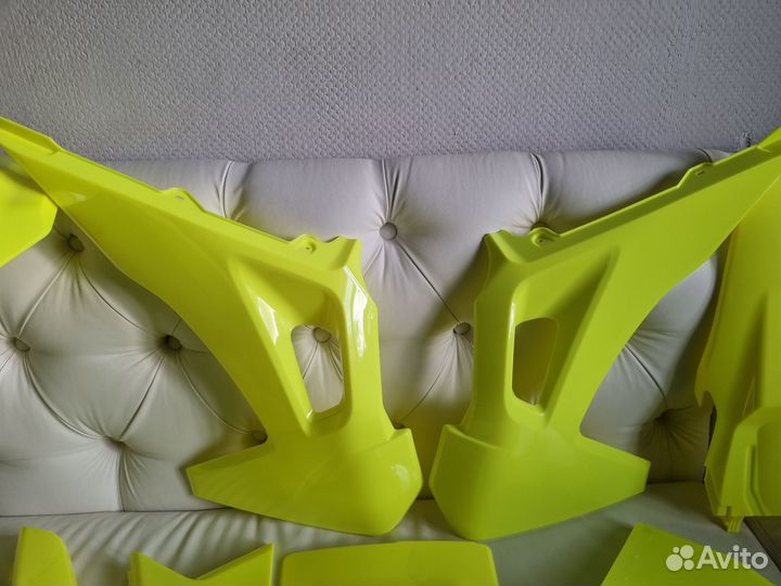 Комплект Пластика UFO husqvarna TE 2T / FE 4T Yell