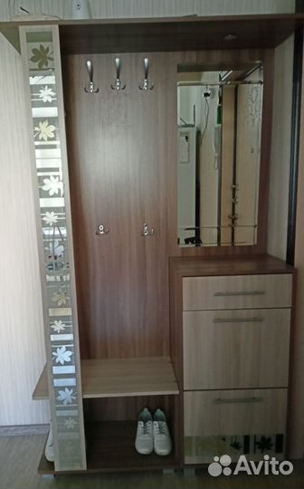 Шкаф в прихожую