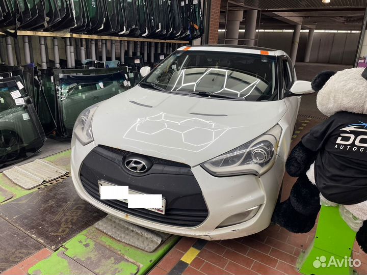 Лобовое стекло Hyundai Veloster